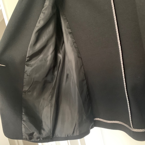 Lauren Conrad black blazer - Picture 4 of 6